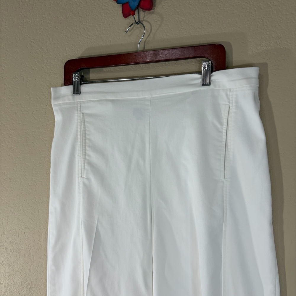 Lisa Bayne White Cropped Wide Leg Side Zip Pants Sz L Quiet Luxury Coastal - Picture 2 of 14